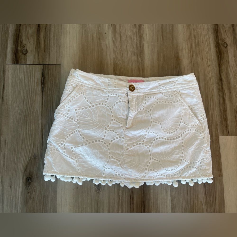 Lilly Pulitzer White Textured Skort